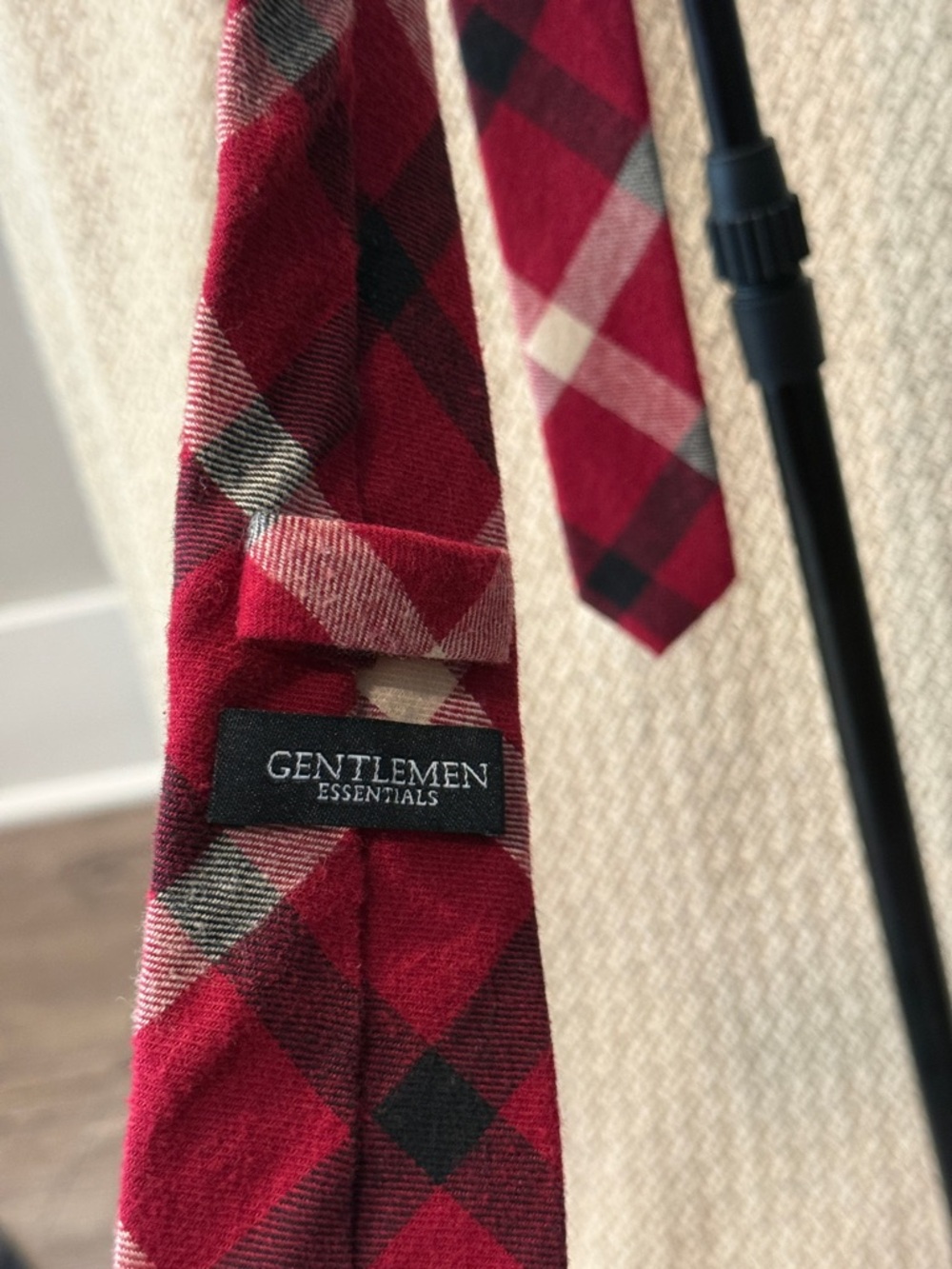 Red Plaid Men's Tie